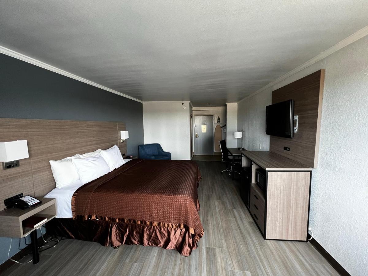 Super 8 By Wyndham Fort Worth Entertainment District Εξωτερικό φωτογραφία